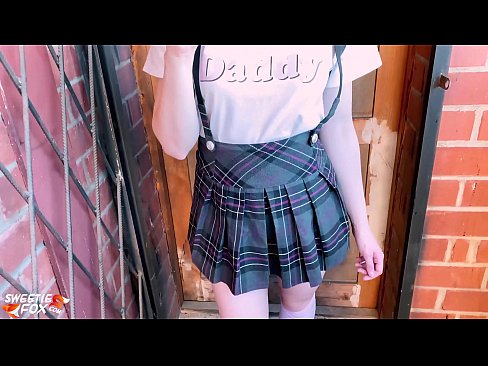 ❤️ 여학생은 그녀의 거시기를 깊이 빨고 수업 대신 성교합니다. ️❌ 빌어먹을 비디오 포르노에서 ko.pornofilmtv.ru