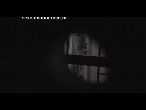 ❤️ 블론디는 중공 벽돌 뒤에 숨겨진 이웃 뱃사공에 의해 비밀리에 비디오에 녹화됩니다. ️❌ 빌어먹을 비디오 포르노에서 ko.pornofilmtv.ru